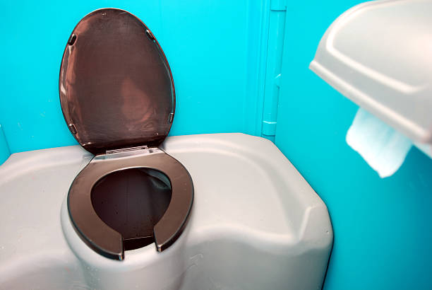 Best Luxury portable toilet rental  in El Paso, IL